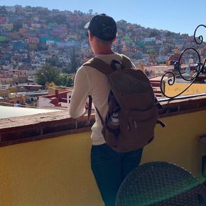 Meet your Posher, Damien